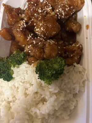 Sesame chicken and white rice