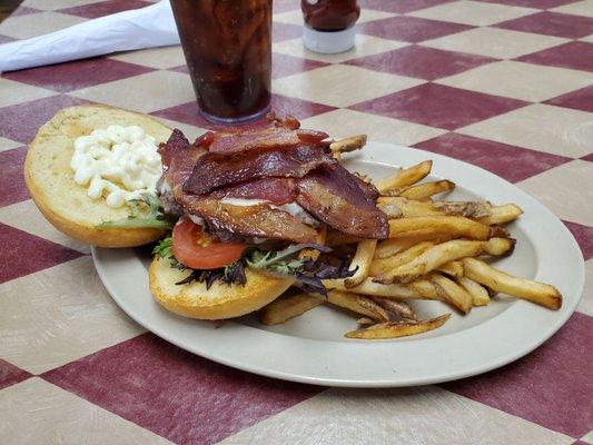 BLT burger