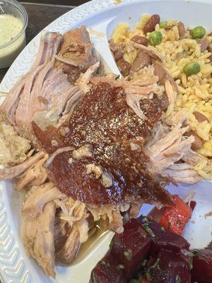 Pernil, arroz and beet salad.