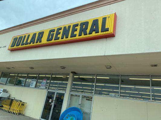 This location is actually a Dollar General.