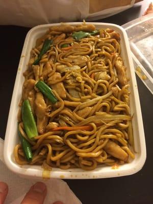 Chicken lo mein