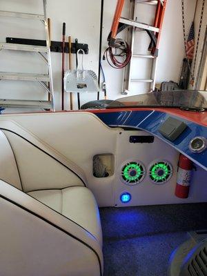 Fusion marine speaker installation