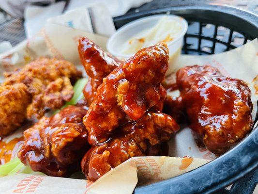 Boneless wings