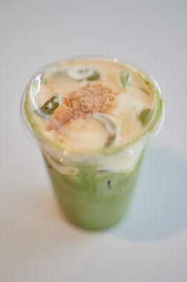 Banana Creme Matcha Latte