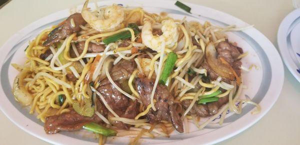 Beef & Shrimp Lo Mein