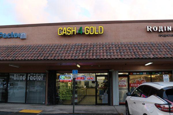 CASH 4 GOLD & LUXURY - SMART CASH -DEERFIELD BEACH