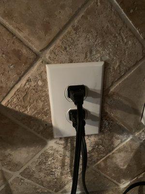 Same outlet after another company fixed it