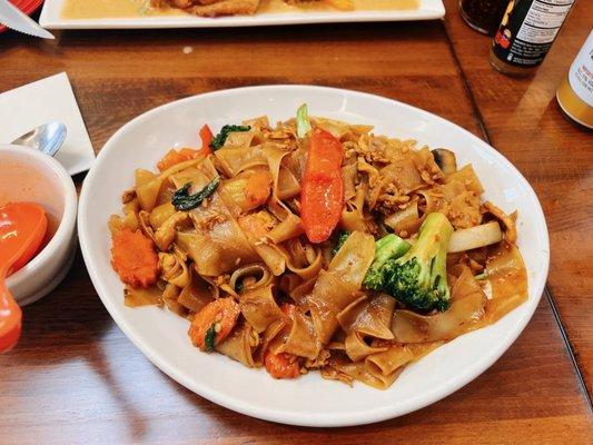 Chicken Drunken Noodle