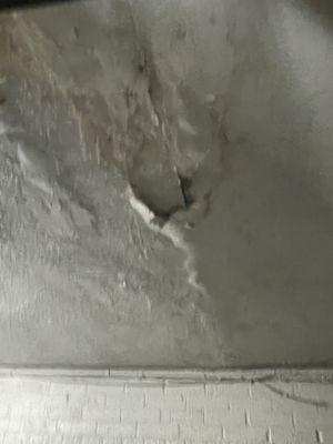 Leaking water from walkways