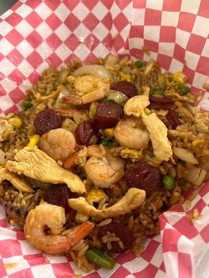 Combo fried rice, chicken, sprimp & Chinese sweet sausage. 
$12.30