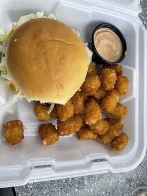 Baby Cheeseburger Basket with Tots