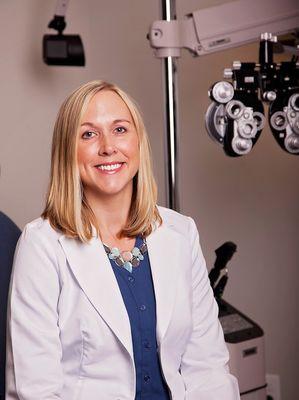 Dr. Amy Lee has been a proud member of the Phoenix area since 2004 when she started practicing optometry