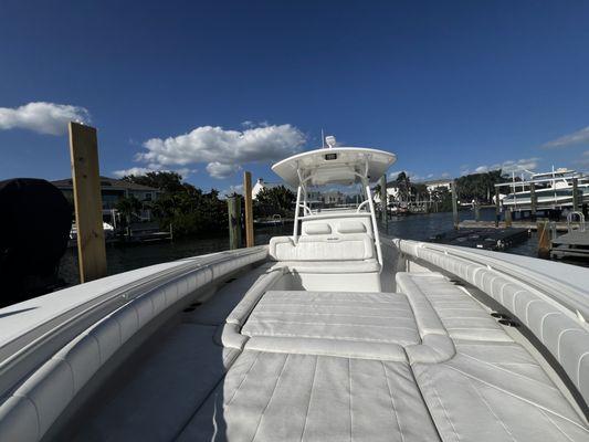 Spacious Forward Lounge