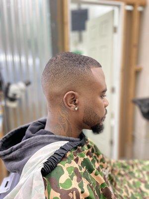 bald fade with beard trim and razor line