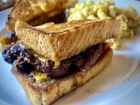 Patty melt, Mac n cheese casserole