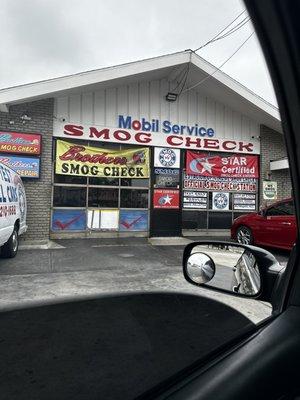 Brothers Smog Check