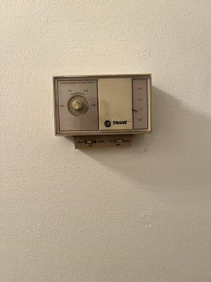 Old thermostat changing to a programmable Honeywell