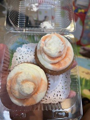 Guava Chantilly Cupcakes