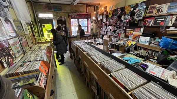 5th Avenue Records - 439 5th Avenue, Brooklyn