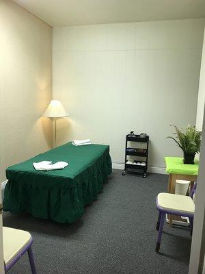 doctor treatment room - Simple, Nice, Clean.