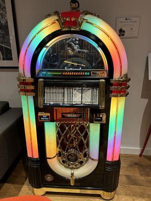 Elvis jukebox