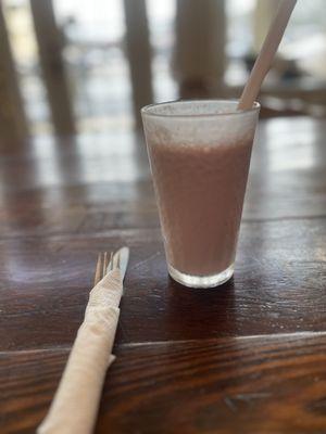 Strawberry shake with banana and Nutella