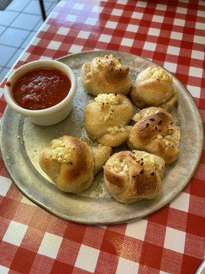 Garlic Knots