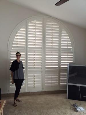 An example of the size shutters we can do.  Call us at 941.224.0161 and we'll come out, measure and give you a free quote.