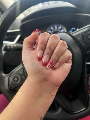 Holiday nails