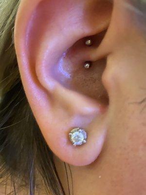 Daith piercing