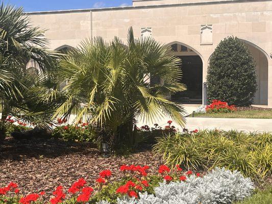 A very pretty flower bed by the main entrance