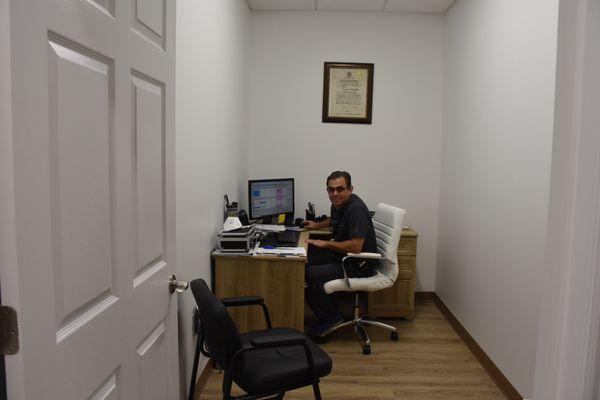 DR. Joel Garcia