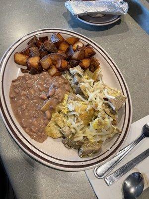 Chile verde chilaquiles