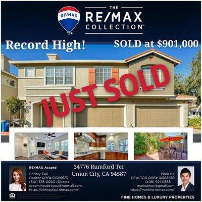 Represented seller to sell their townhouse at RECORD HIGH in their community while owner is still occupying the property. Sold at $901,000.