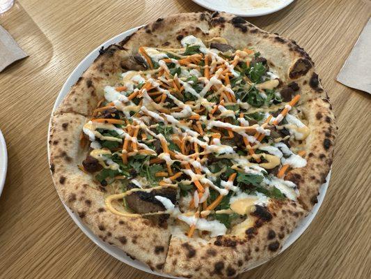 Banh mi pizza