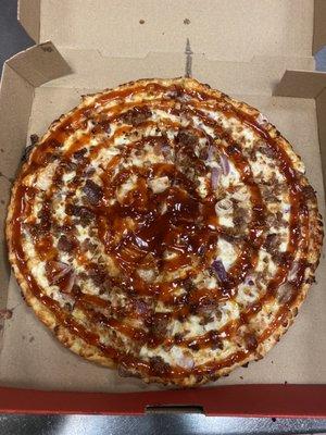 BBQ chicken pizza