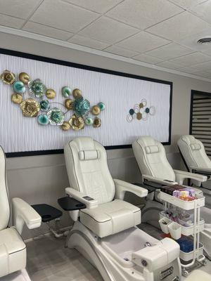 Pedicure seating