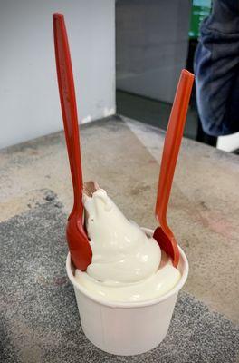 Soft Serve (twist)