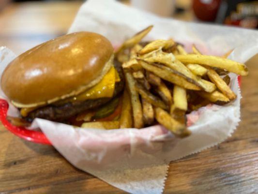 Bacon cheeseburger