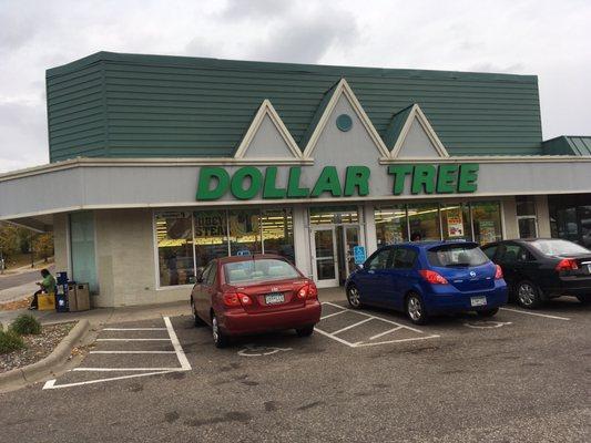 Dollar Tree exterior (Hillcrest Shopping Center)