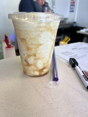 Vanilla banana marble shake