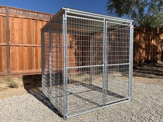 Welded wire kennel