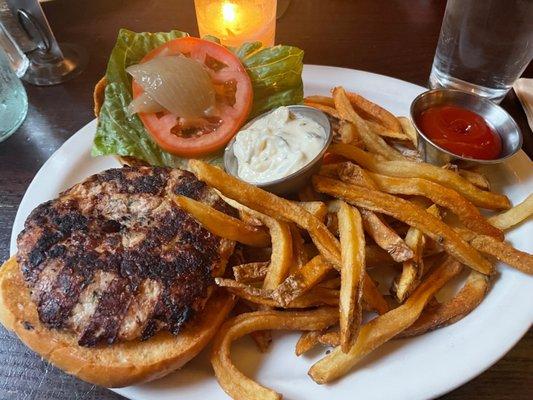 All Natural Turkey Burger with garlic aioli