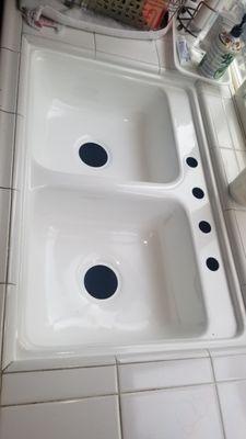 Sink reglaze