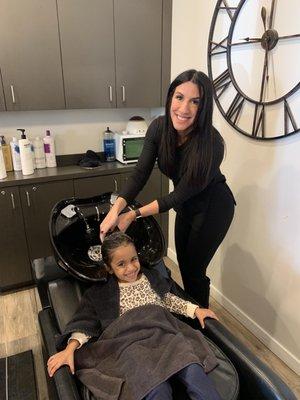 Jyothi getting her first haircut... (Donna)