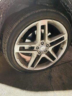 The flat tire that they just never showed up to fix - thanks y'all. Thanks