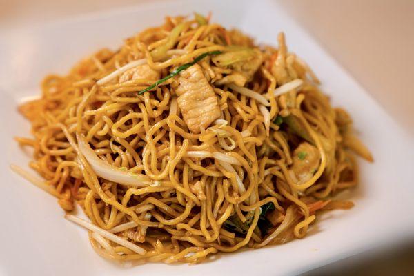 Chicken Lo Mein