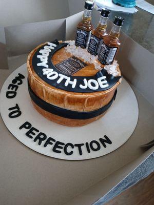 This cake was a hit.   Set in whisky barrel, while the Jack placed on rock ice.  Highly recommen Pearl Desert Co.