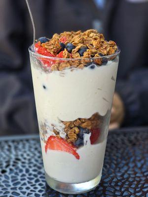 Greek yogurt parfait