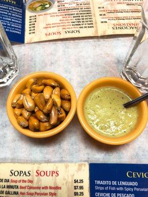 The peruvian green sauce and corn chips